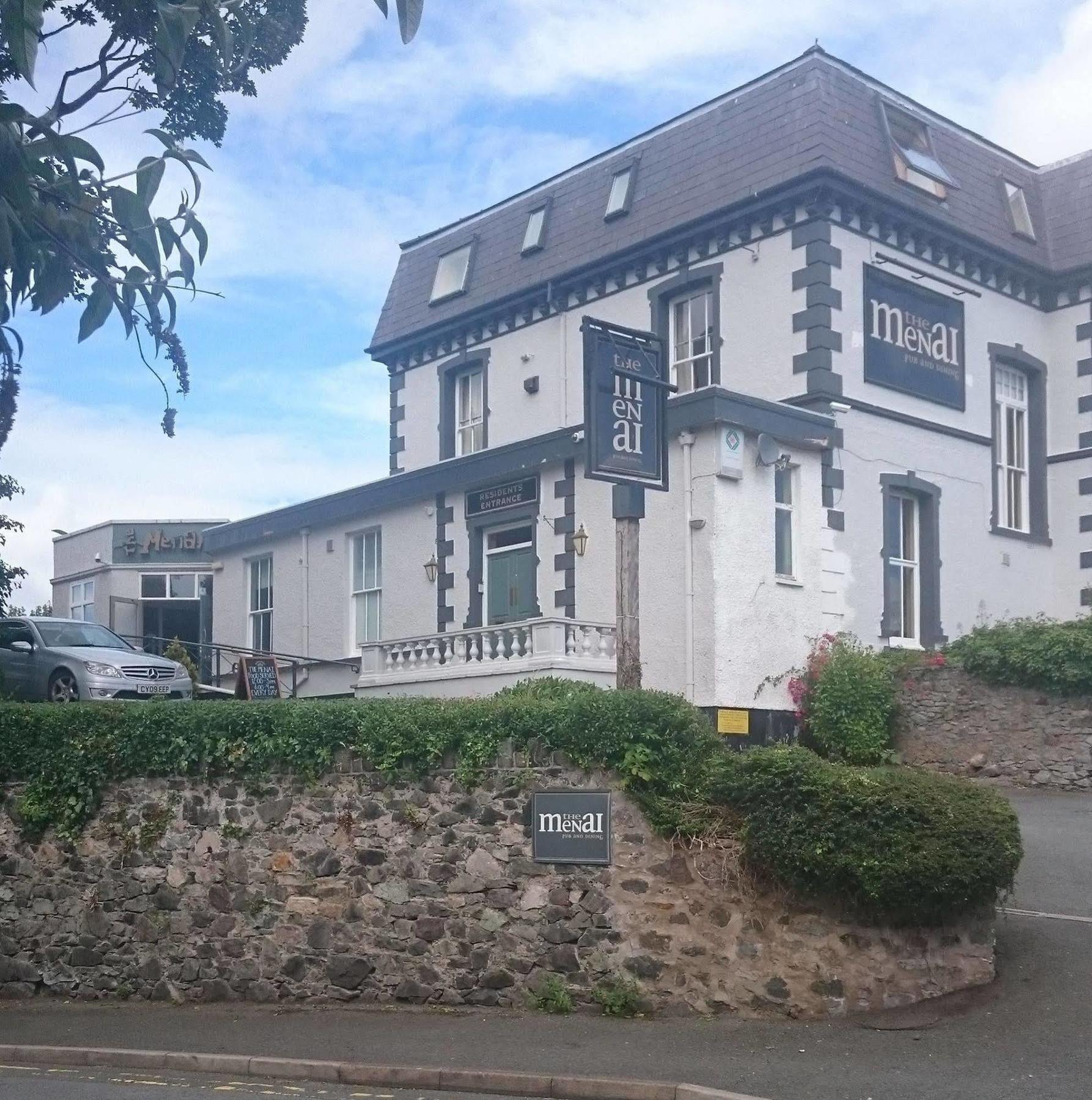 The Menai Hotel And Bar Bangor  Exterior photo